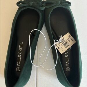 Falls Creek Women's Green Ballet Flats